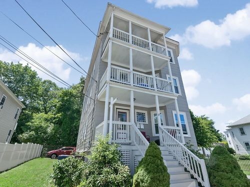 3-17 Wyvern St, Boston, MA, 02131-2260 | Card Image
