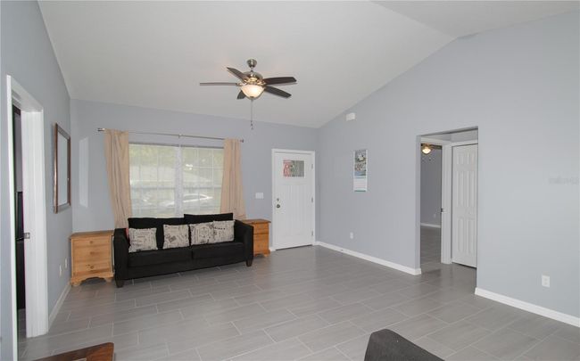 838 Nw 124 Th St, House other with 3 bedrooms, 2 bathrooms and null parking in Citra FL | Image 8
