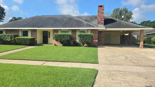 9144 High Point Rd, Baton Rouge, LA, 70810-2705 | Card Image