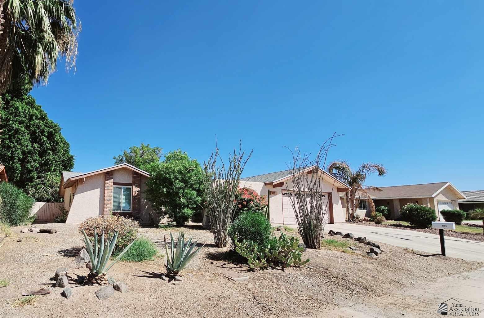 Naples Ave, Yuma, AZ 85364