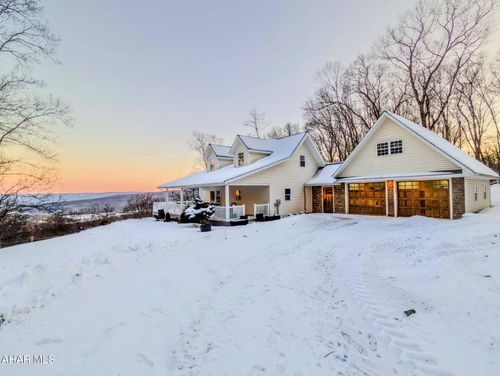 209 Peacock Ln, Bedford, PA, 15522-7064 | Card Image