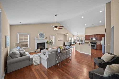 237 Medoc Ln, Moore, SC, 29369-8505 | Card Image