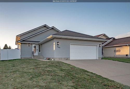 609 Lakeview Dr, McCook Lake, SD, 57049-4092 | Card Image