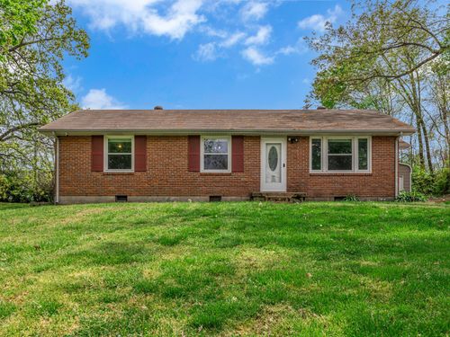 2523 Timberwood Dr, Clarksville, TN, 37040-6630 | Card Image