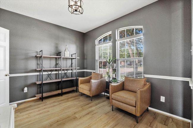 Office or Formal Dining | Image 4