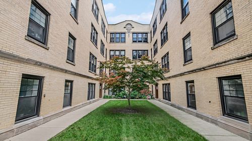 apt-b3-5623 Wayne Ave, Chicago, IL, 60660-4258 | Card Image