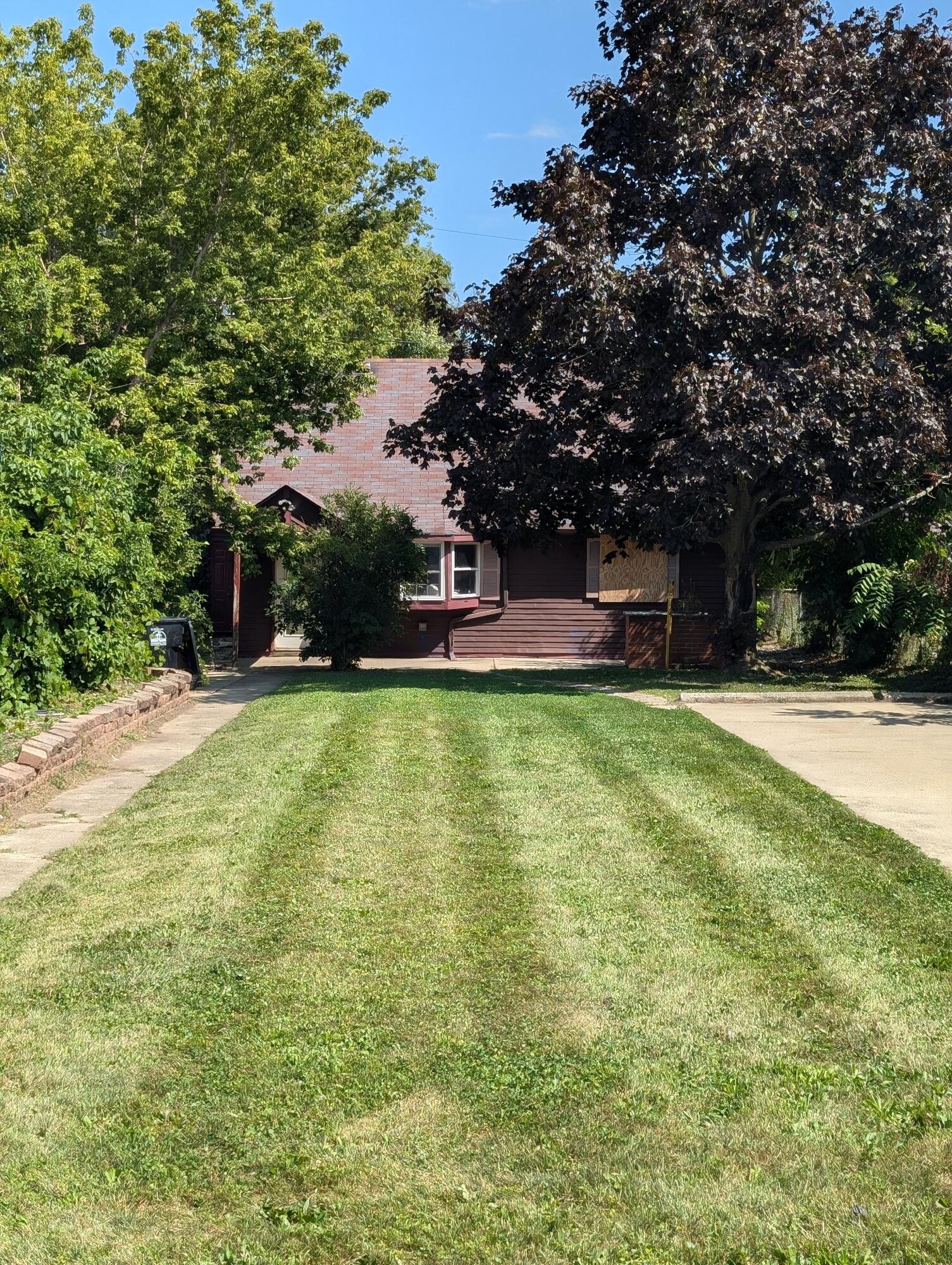 Orchard St, Racine, WI 53405