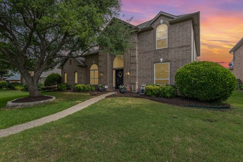 2916 Woods Dr, Plano, TX, 75025-6424 | Card Image