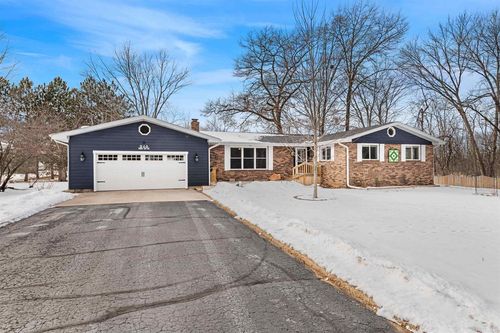 948 Shing Wa Uk Drive, Marinette, WI, 54143 | Card Image