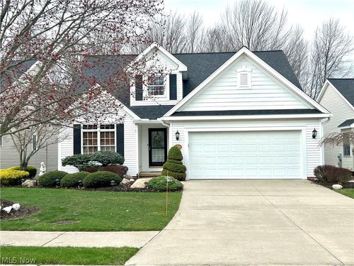 11218 Butternut Ln, North Royalton, OH, 44133-2871 | Card Image