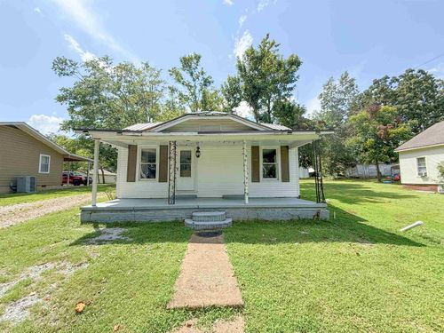 403 Sharp St, Corinth, MS, 38834-4067 | Card Image