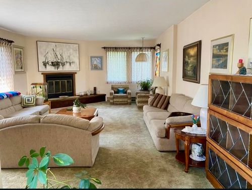 363 Ioco Rd, Port Moody, BC, V3H2V9 | Card Image