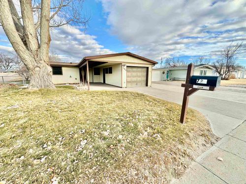 725 S 15th St, Worland, WY, 82401-4113 | Card Image