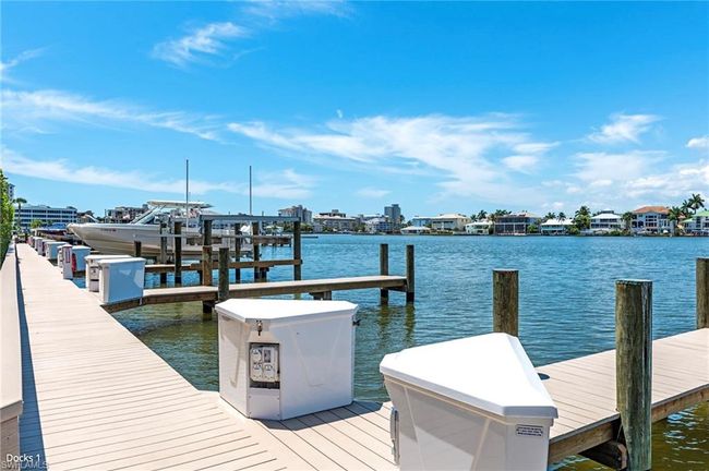APT-806 - 400 Flagship Dr, Condo with 3 bedrooms, 3 bathrooms and 1 parking in NAPLES FL | Image 16
