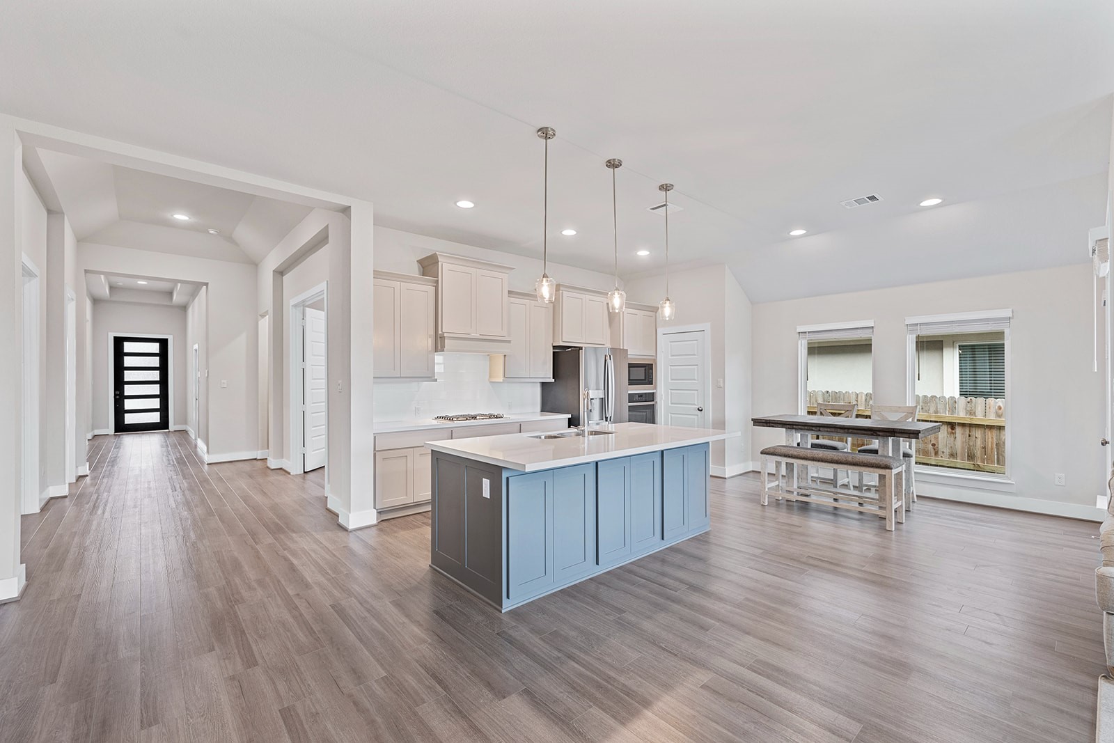 Crimson Rose Ct, Liberty Hill, TX 78642