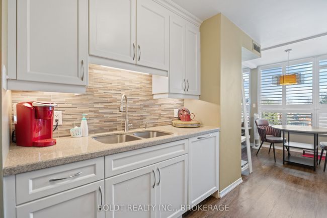 409 - 5100 Dorchester Rd, Condo with 2 bedrooms, 2 bathrooms and null parking in Niagara Falls ON | Image 10