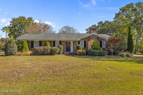 105 Sandpiper Dr, Newport, NC, 28570-8402 | Card Image