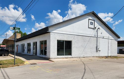 601 N 4th St, Princeton, TX, 75407-6604 | Card Image
