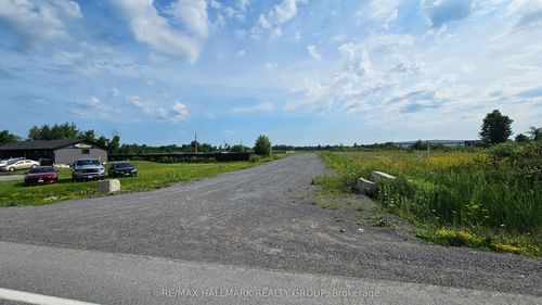 2822 Carp Rd, Carp, ON, K0A1L0 | Card Image