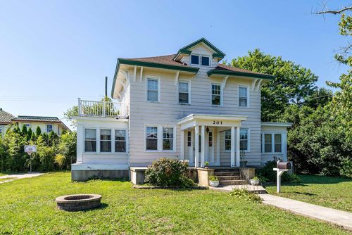 201 Genoa Ave, Pleasantville, NJ, 08232-2921 | Card Image
