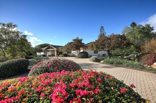 1077 San Antonio Creek Rd, Santa Barbara, CA, 93111-1309 | Card Image