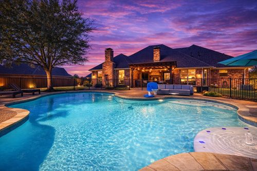 18066 Langford Ln, Forney, TX, 75126-8174 | Card Image