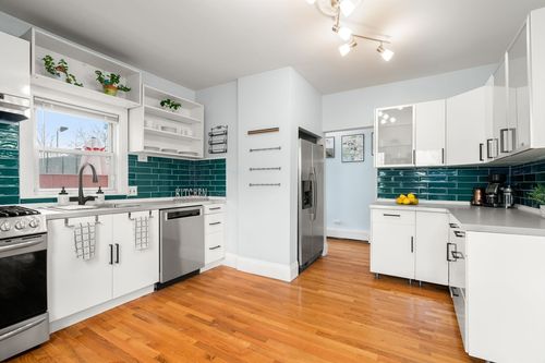 7-7 Meacham St, Somerville, MA, 02145 | Card Image