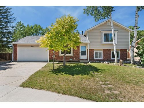 2880 Katie Dr, Loveland, CO, 80537-6652 | Card Image