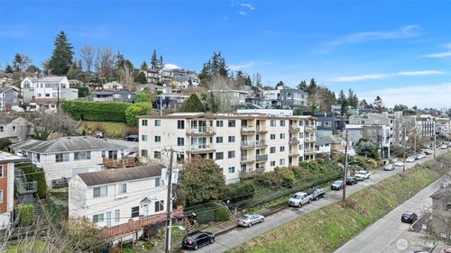 apt-302-2625 13th Ave W, Seattle, WA, 98119-2063 | Card Image