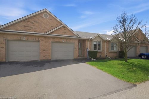 10-385 Park Rd N, Brantford, ON, N3R0A1 | Card Image