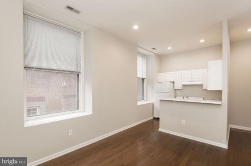 604-145 S 13th St, PHILADELPHIA, PA, 19107-4929 | Card Image
