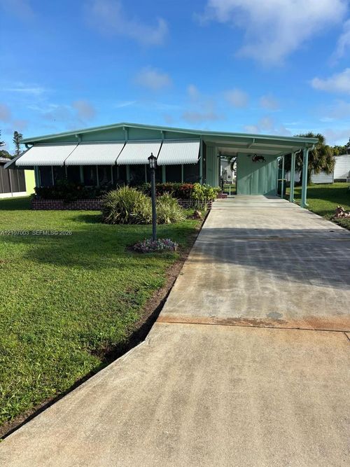 121 Sugar Loaf Ln, Naples, FL, 34114-8430 | Card Image