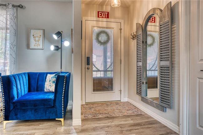 10007 Port Franks Rd, House other with 5 bedrooms, 2 bathrooms and 4 parking in Port Franks ON | Image 6