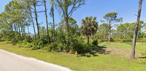 2670 Dixon Ter, Port Charlotte, FL, 33981-1017 | Card Image
