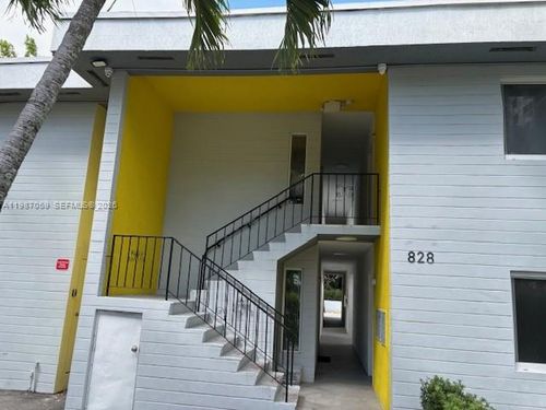 apt-1-828 Sw 20th Ave, Miami, FL, 33135-3334 | Card Image