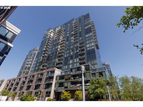 841 Gaines St, Portland, OR, 97239-3132 | Card Image