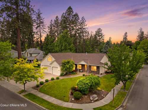 1213 S Riverside Harbor Dr, Post Falls, ID, 83854-6881 | Card Image