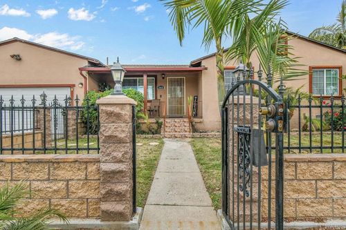 2935 E 16th St, National City, CA, 91950-5221 | Card Image