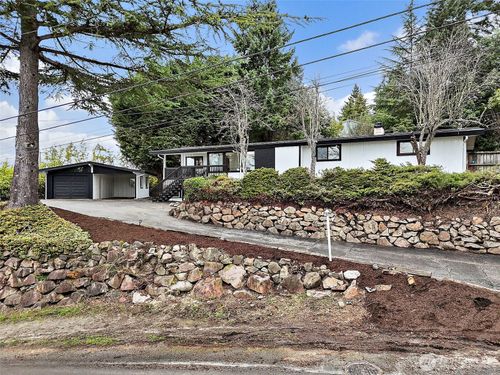 22806 17th Avenue S, Des Moines, WA, 98198 | Card Image