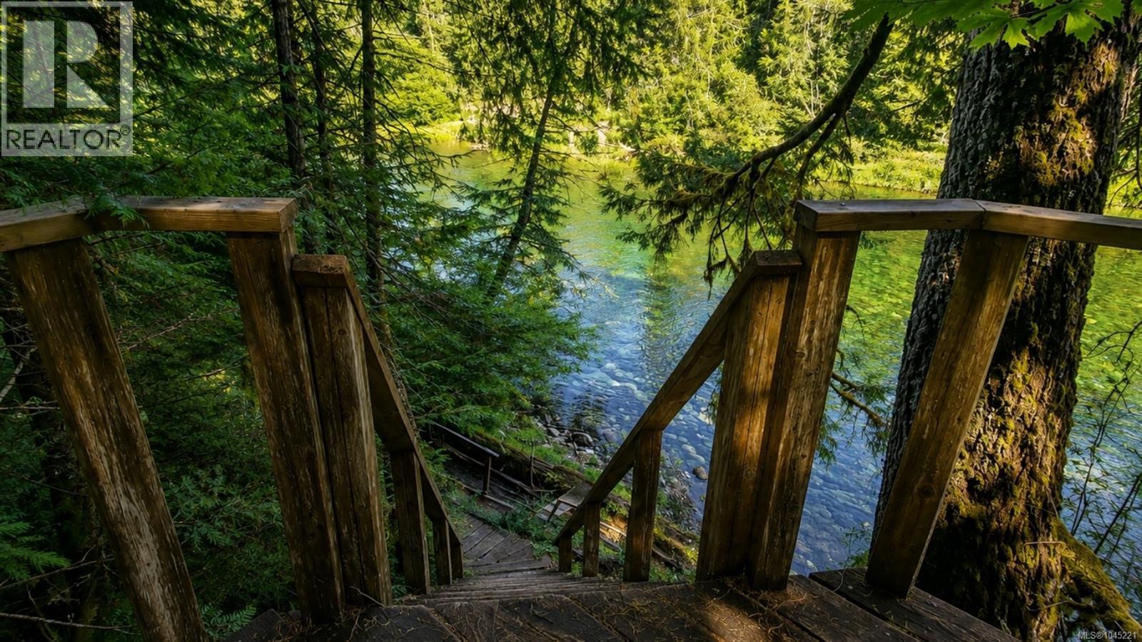 Residential in Lake Cowichan 3
