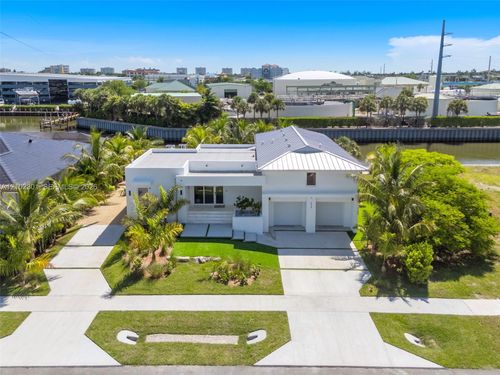 824 Rose Ct, Other City - In The State Of Florida, FL, 34145 | Card Image