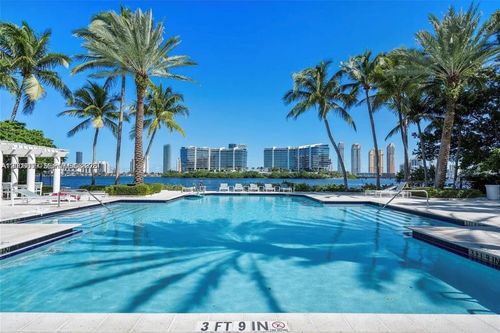 12408-3255 Ne 184th St, Aventura, FL, 33160-4992 | Card Image
