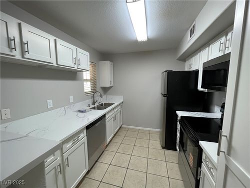 2142-2300 E Silverado Ranch Blvd, Las Vegas, NV, 89183-3966 | Card Image