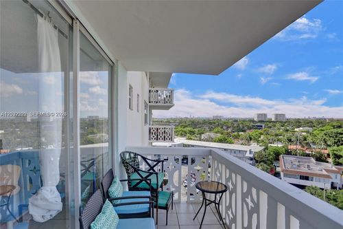 202-13155 Ixora Ct, North Miami, FL, 33181-2323 | Card Image