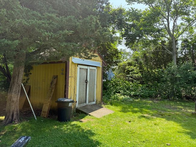 143 S Main St, House other with 2 bedrooms, 1 bathrooms and 4 parking in Acushnet MA | Image 9