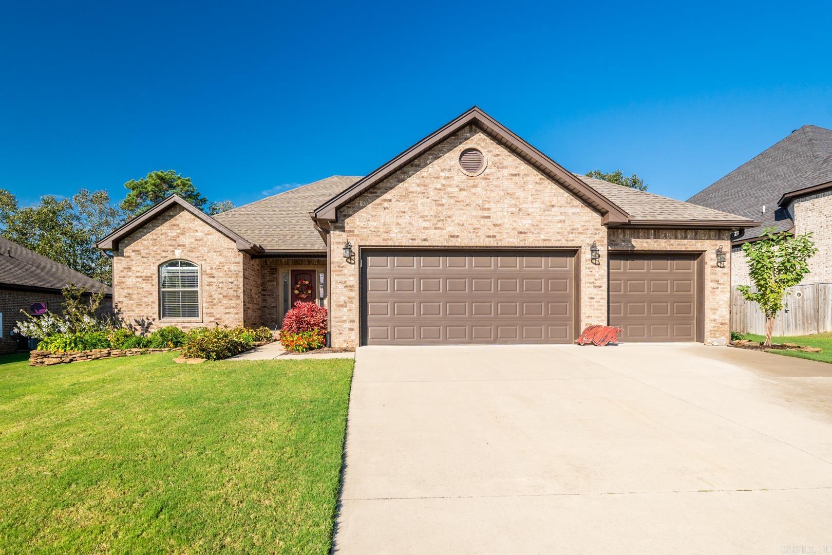 Moonstone Cv, Sherwood, AR 72120