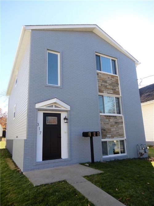 apt-2-317 W Grant St, Houston, PA, 15342-1434 | Card Image