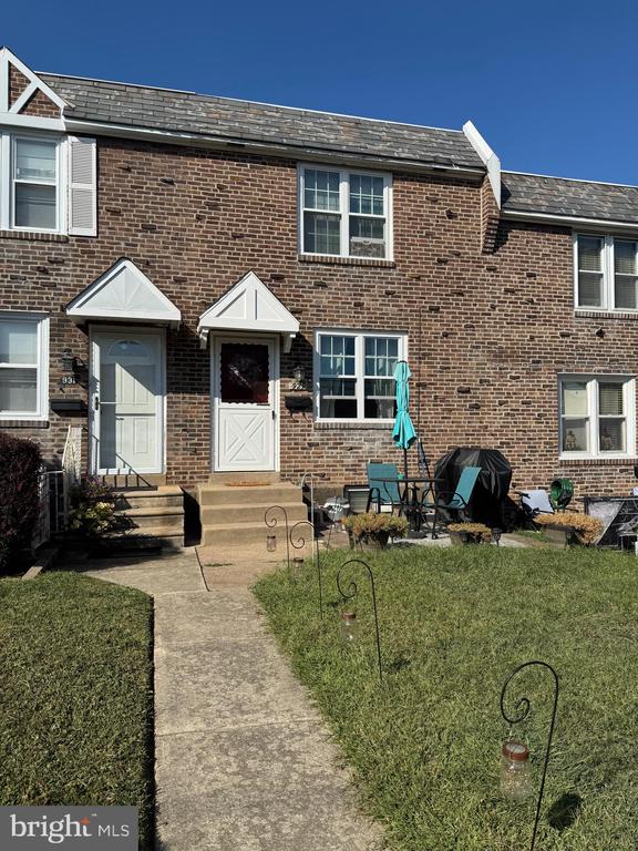 Fairfax Rd, Drexel Hill, PA 19026