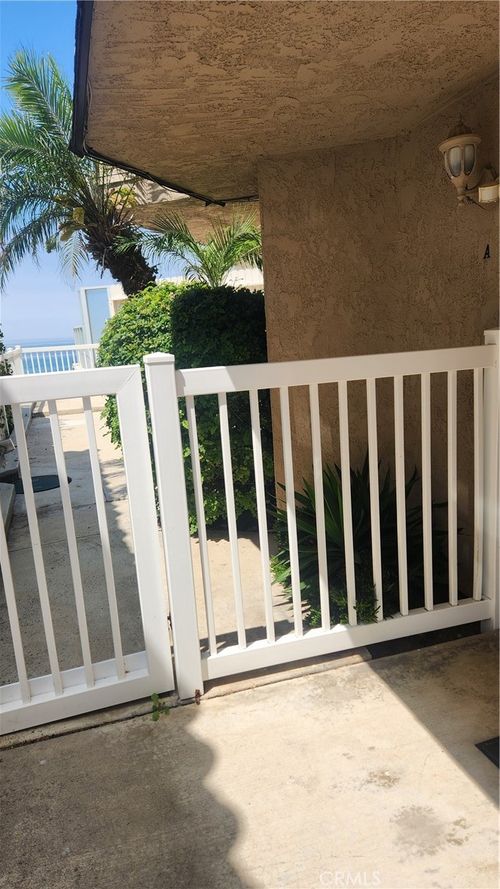 apt-a-1201 Buena Vis, San Clemente, CA, 92672-5060 | Card Image
