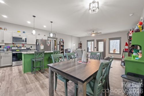 7124 Old Hickory Ln, Crouse, NC, 28033-9714 | Card Image